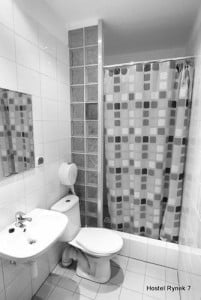 Hostel Rynek bathroom