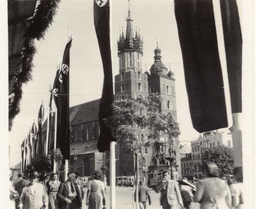 A katolikus egyház Krakkóban a Második Világháború alatt
